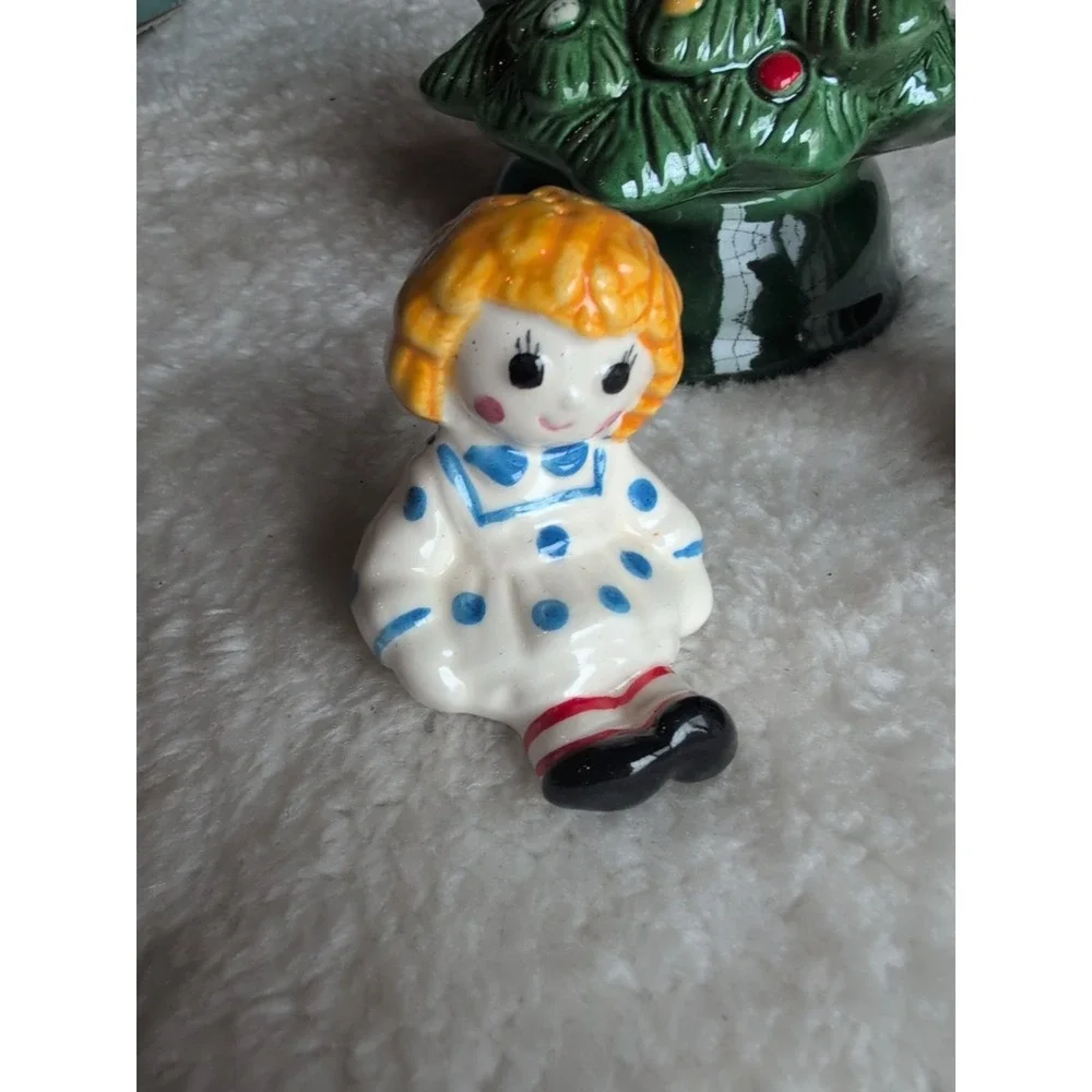 1970's Avon Merry Christmas Tree Hostess Set Ceramic Tree w Salt Pepper  Shakers